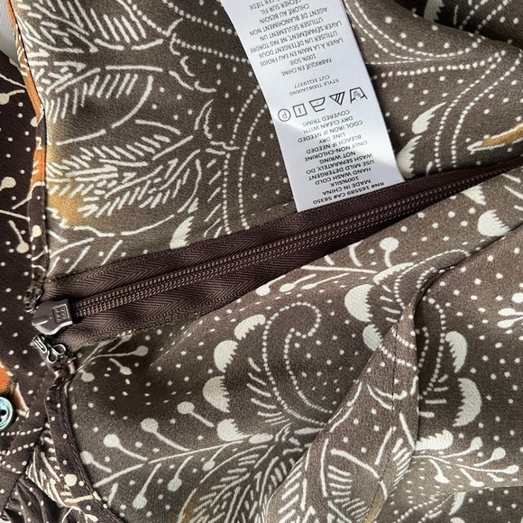 EQUIPMENT Yuna Long Sleeve Tie Waist Silk Top Size 12 - Picture 9 of 12